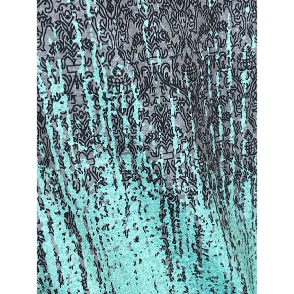 (5 for $25) Short Sleeve Paisley Ombre Fitted Top Size Medium NWT - Picture 6 of 6